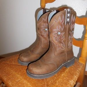 Ariat Size 10 Boots Firm on Price